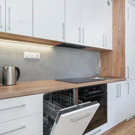 Apartamento Apartament W Centrum Wroclawia 300 M Od Rynku By Renters Breslavia