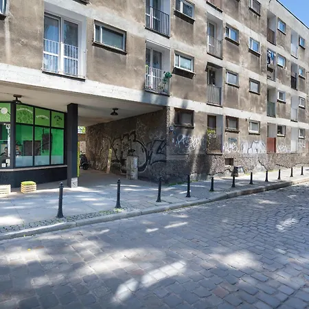 Apartament W Centrum Wroclawia 300 M Od Rynku By Renters Breslavia